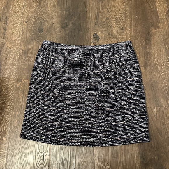 Women’s Loft Tweed Skirt Size 16 - Picture 2 of 3